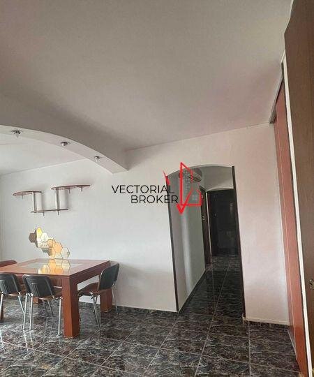 Basarabia Inchiriere Apartament 3 camere, Cernauti,curat,mobilat